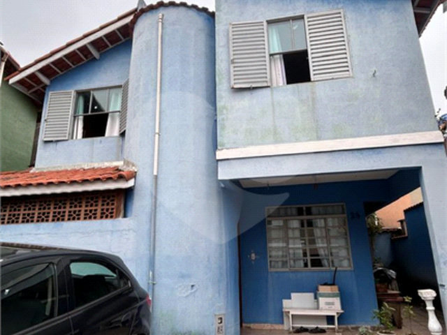 Casa à venda com 3 quartos no condomínio Vila Cantareira, São Paulo - SP