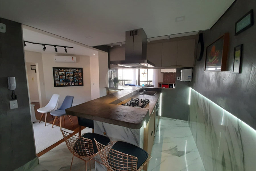 Apartamento à venda com 3 suítes em Santana, São Paulo, SP
