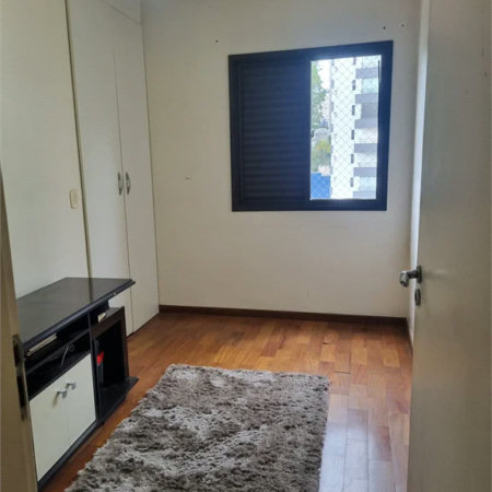 Apartamento à venda com 3 quartos, sendo 1 suíte, em Jardim Londrina, São Paulo, SP