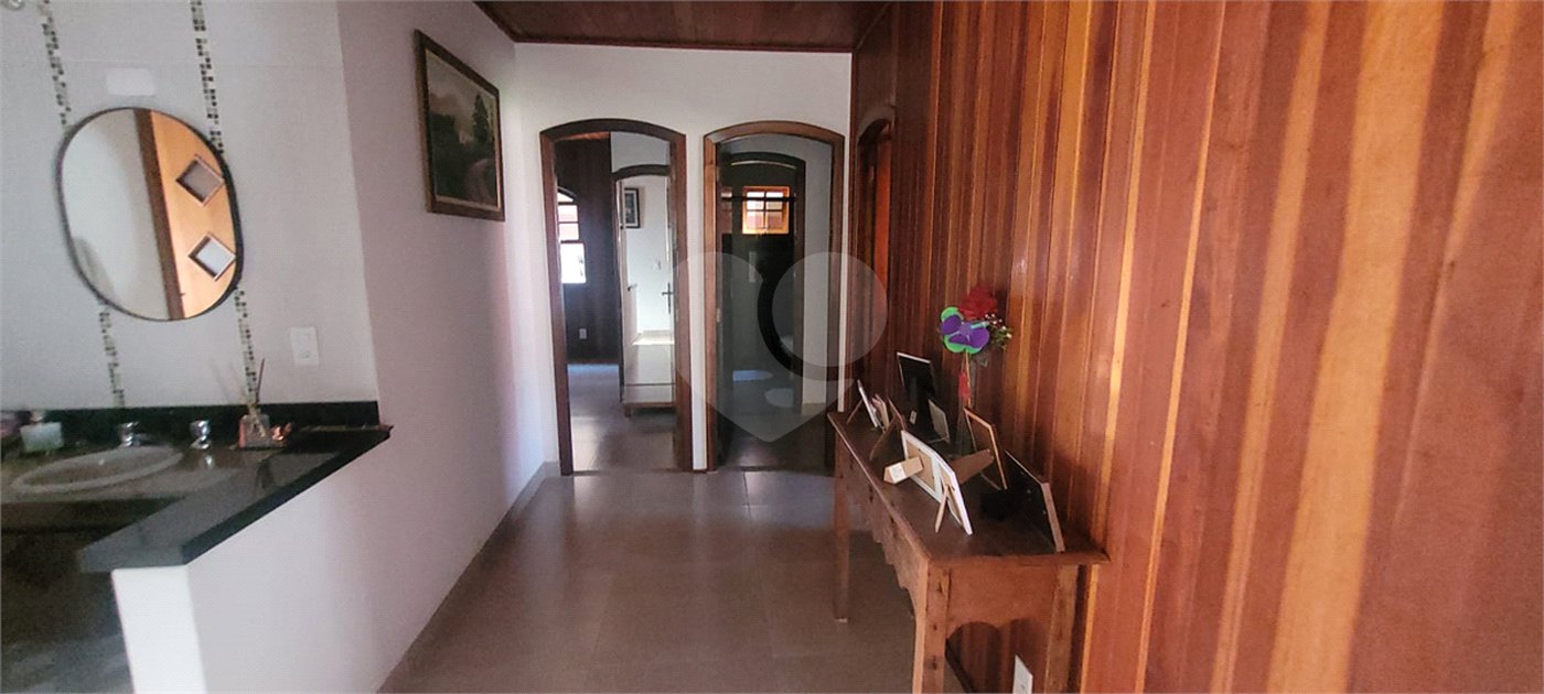 Casa à venda com 3 quartos, sendo 2 suítes,  em Mantiqueira, Mairiporã, SP