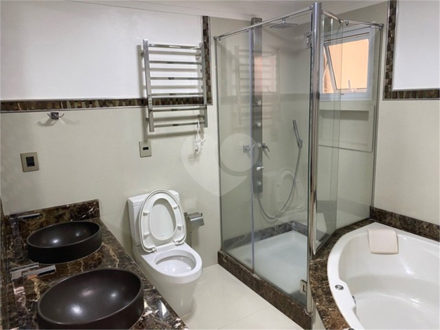 Apartamento à venda com 3 quartos, sendo 2 suítes, em Parque Bela Vista, Votorantim, SP
