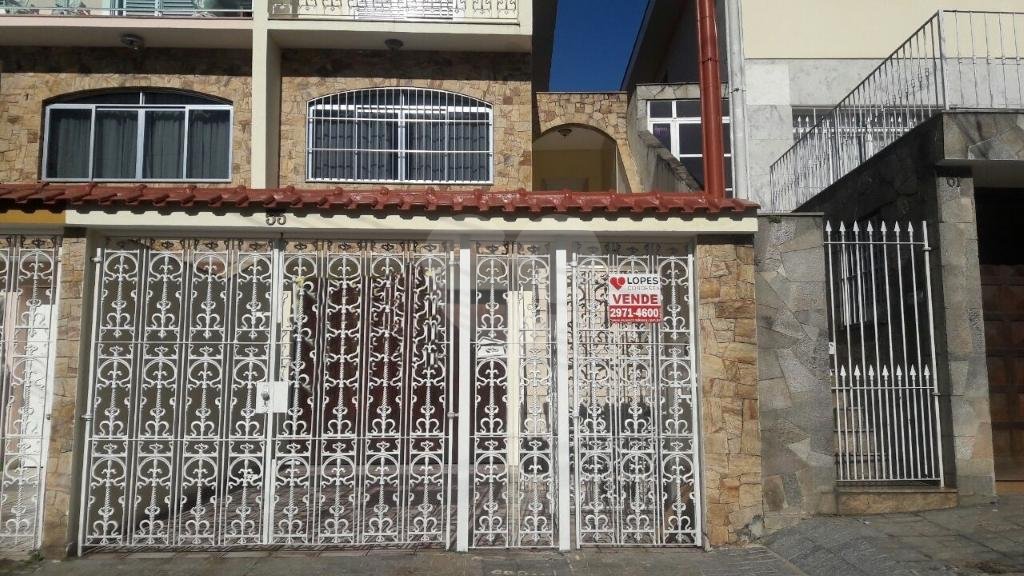Sobrado à venda com 3 quartos, sendo 1 suíte, em Vila Nivi, São Paulo, SP