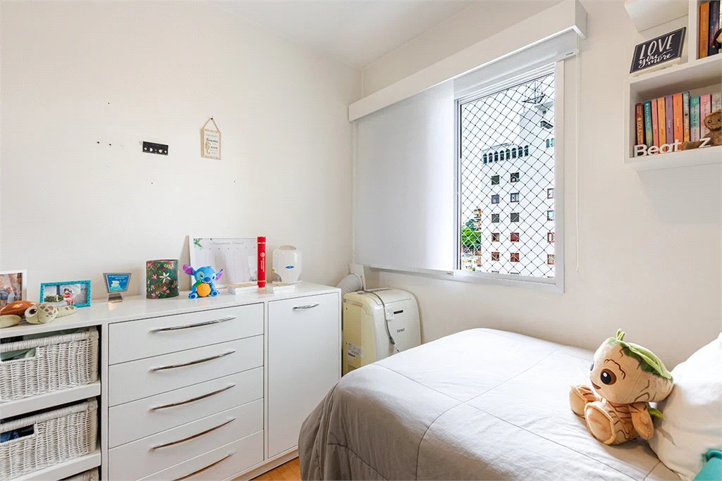 Apartamento à venda com 3 quartos, sendo 2 suítes, em Alto da Lapa, São Paulo, SP