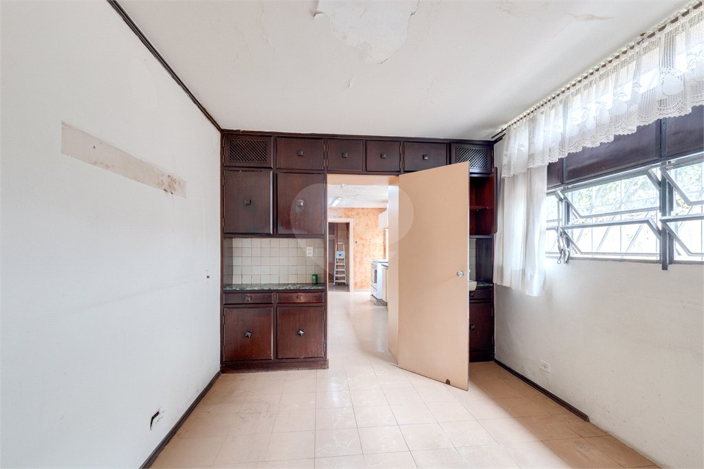 Casa Térrea à venda com 4 quartos, sendo 2 suítes, em Brooklin Velho, São Paulo, SP