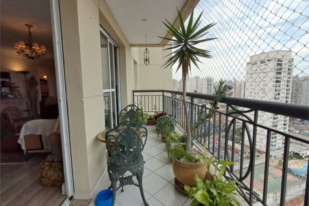 Apartamento à venda com 2 suítes em Vila Romana, São Paulo, SP