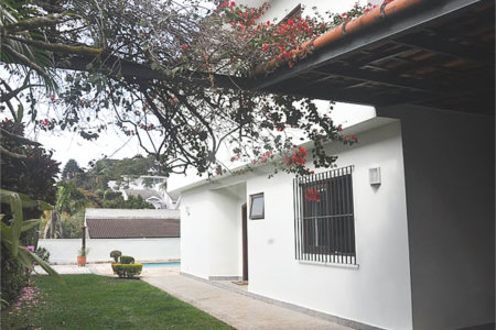 Sobrado à venda com 4 quartos, sendo 2 suítes,  em Alto da Boa Vista, São Paulo, SP