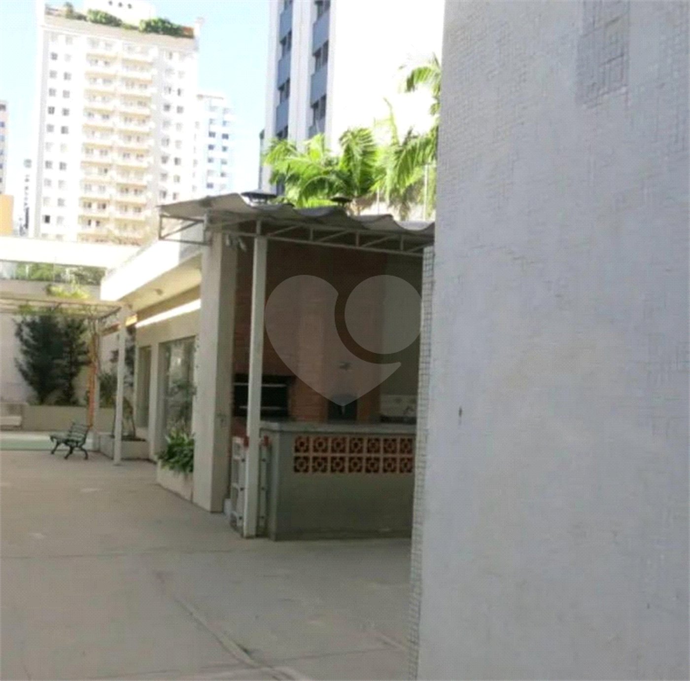 Apartamento à venda com 3 quartos, sendo 1 suíte, em Jardim Paulista, São Paulo, SP