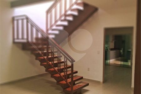 Sobrado à venda com 3 quartos, sendo 1 suíte, em Jardim Colonial, Indaiatuba, SP