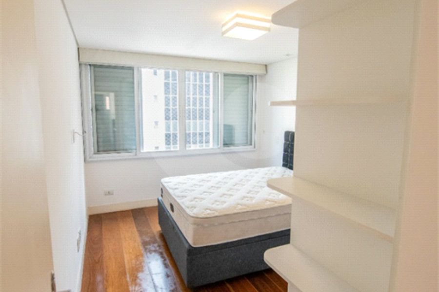 Apartamento à venda com 3 quartos, sendo 1 suíte, em Paraíso, São Paulo, SP