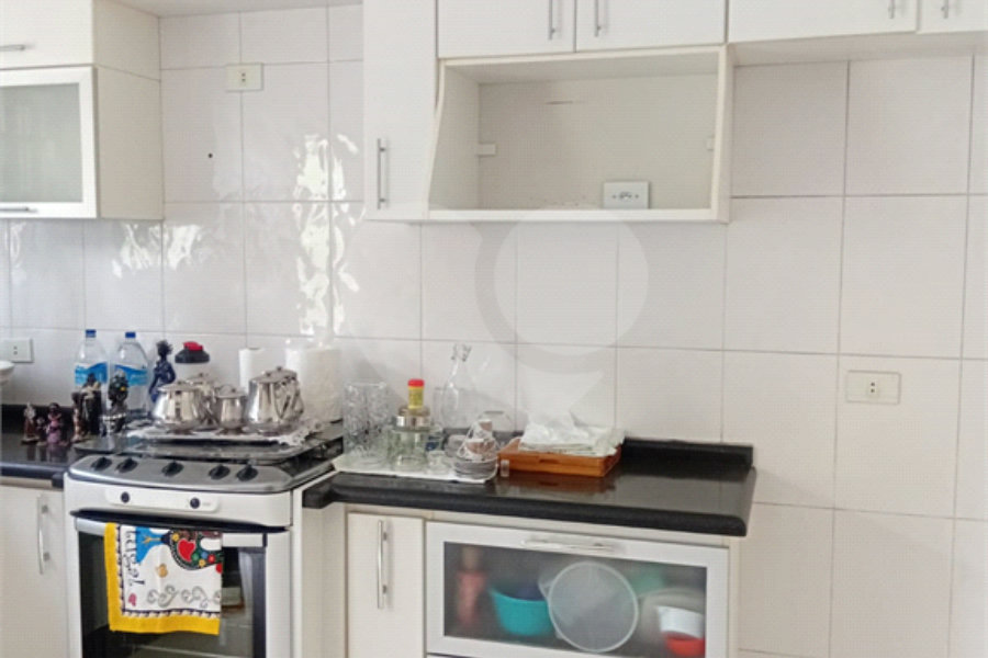 Sobrado à venda com 3 quartos, sendo 1 suíte, em Tremembé, São Paulo, SP