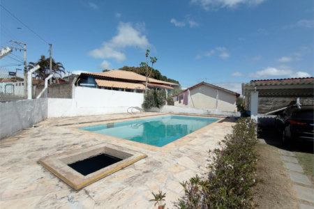 Casa à venda com 2 quartos em Vila Messias, Alambari, SP