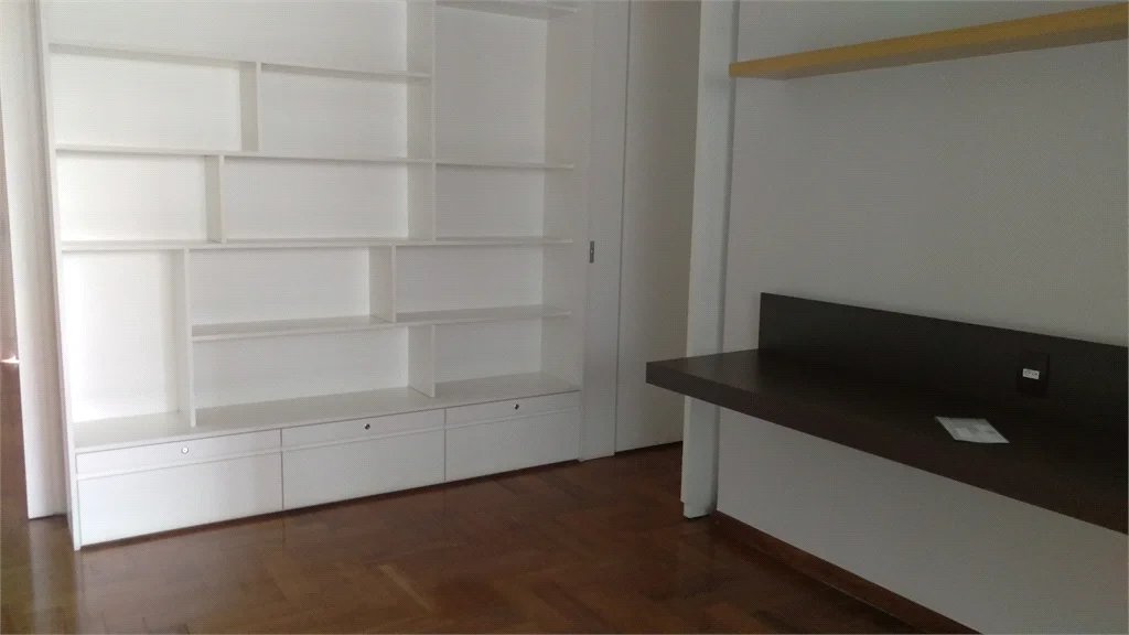 Apartamento à venda com 4 suítes em Vila Suzana, São Paulo, SP