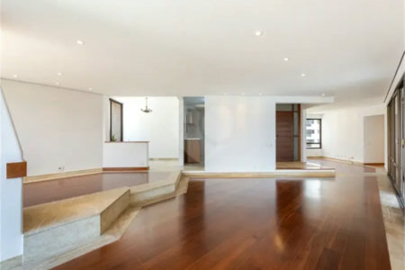 Apartamento à venda ou para alugar com 3 suítes em Real Parque, São Paulo, SP