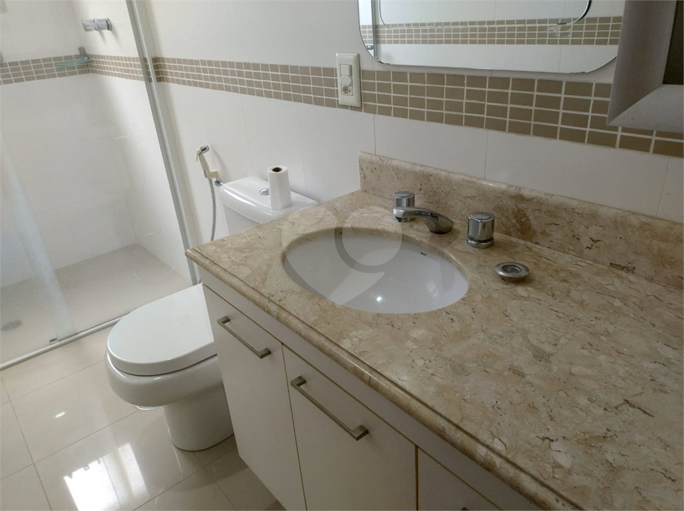 Apartamento para alugar com 3 suítes em Campo Belo, São Paulo, SP
