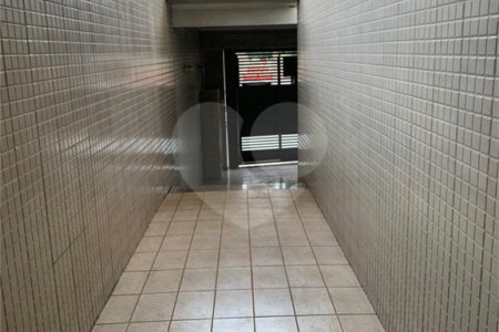 Sobrado à venda com 3 quartos em Jardim Oriental, São Paulo, SP