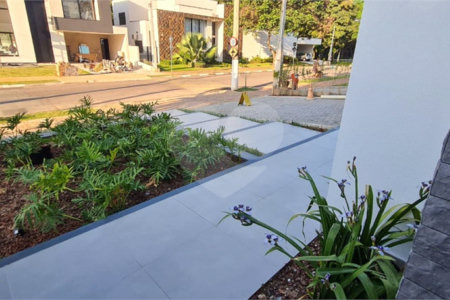 Casa à venda com 3 suítes no condomínio Reserva dos Vinhedos, Louveira - SP