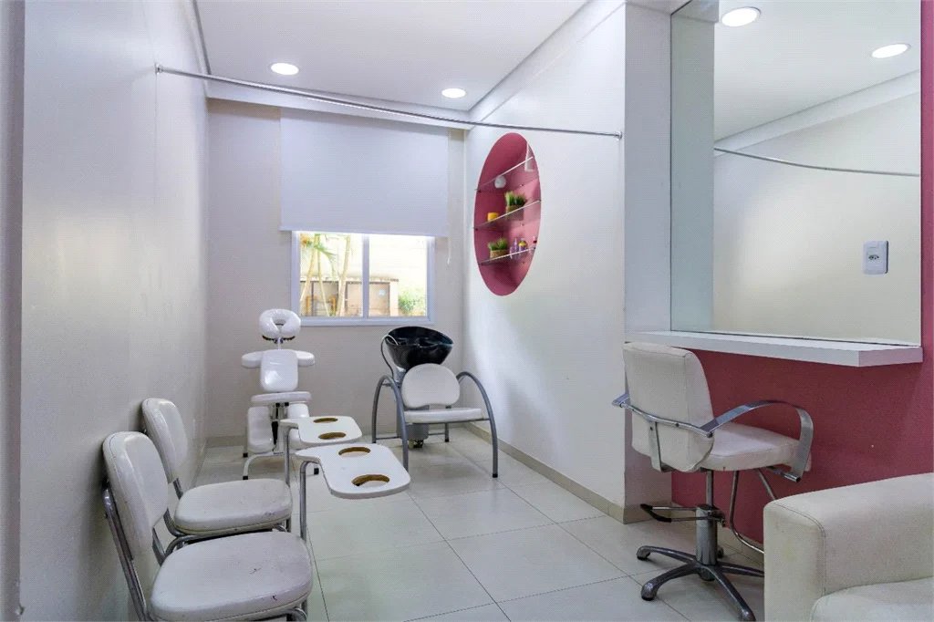 Apartamento à venda com 2 quartos, sendo 1 suíte,  em Vila Andrade, São Paulo, SP