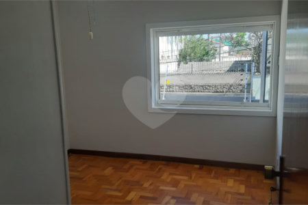 Casa à venda com 3 quartos, sendo 1 suíte,  em Brooklin Paulista, São Paulo, SP