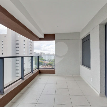 Apartamento à venda com 2 suítes em Santo Amaro, São Paulo, SP