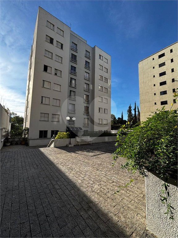 Apartamento à venda com 3 quartos em Caxingui, São Paulo, SP