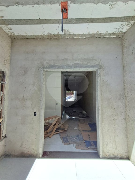 Sobrado à venda com 3 quartos, sendo 1 suíte,  em Vila Laís, São Paulo, SP