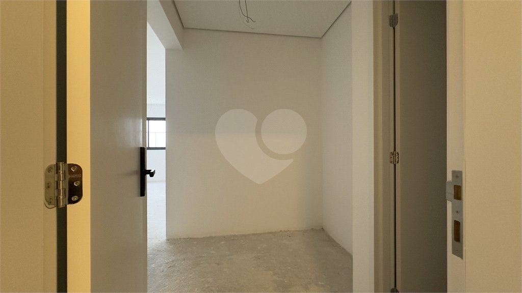 Apartamento à venda com 3 suítes no Centro, Indaiatuba, SP