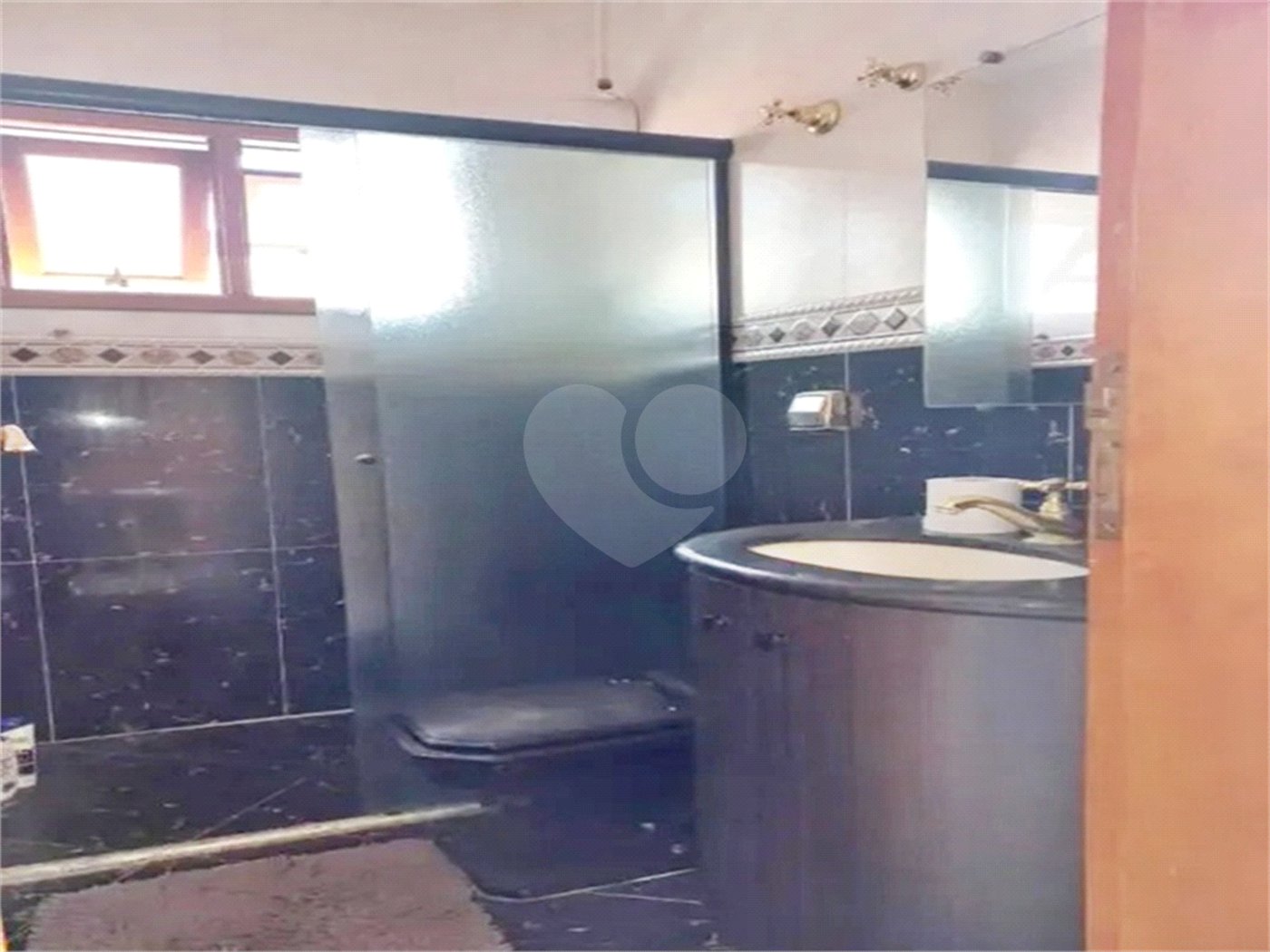 Casa à venda com 4 quartos, sendo 3 suítes, em Parada Inglesa, São Paulo, SP