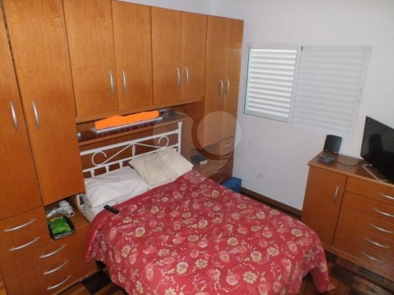 Casa à venda com 3 quartos, sendo 1 suíte, em Jardim Oriental, São Paulo, SP