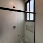 Casa à venda com 4 quartos, sendo 2 suítes, no condomínio Residencial Damha Belvedere, Presidente Prudente - SP