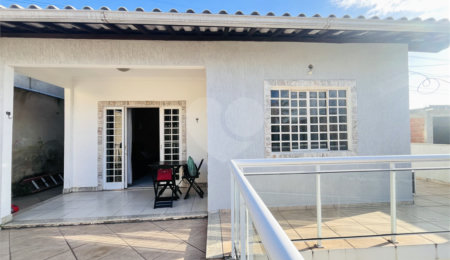 Casa à venda com 2 quartos, sendo 1 suíte,  em Campo Grande, Rio de Janeiro, RJ
