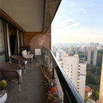 Apartamento à venda com 3 quartos, sendo 2 suítes, em Morumbi, São Paulo, SP