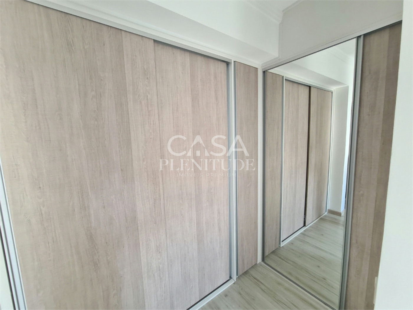 Casa em condomínio à venda com 3 quartos, sendo 1 suíte, em Wanel Ville, Sorocaba, SP