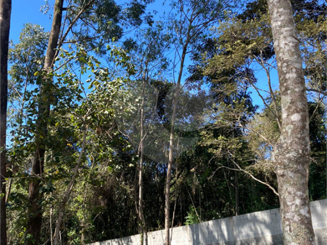 Terreno à venda no condomínio Suíça da Cantareira, Mairiporã - SP