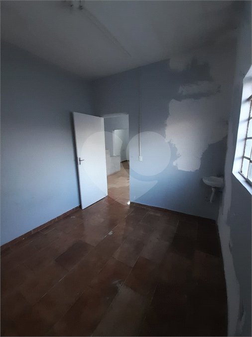 Casa Térrea para alugar com 5 quartos em Campo Limpo, São Paulo, SP