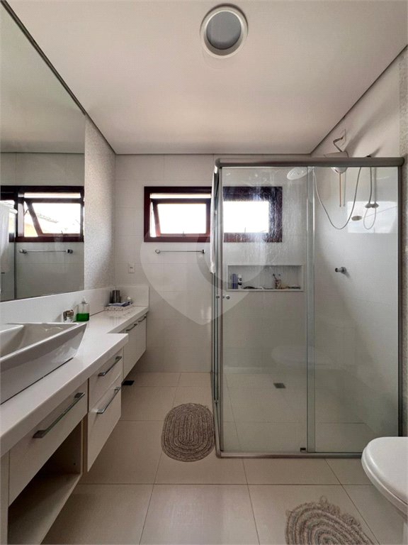 Casa à venda com 5 quartos, sendo 3 suítes,  no condomínio Real Park -  Vila Oliveira, Mogi das Cruzes - SP