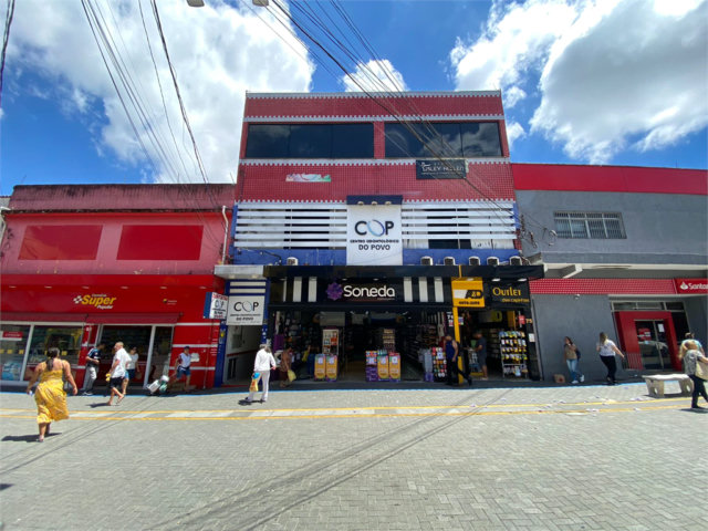 Sala para alugar em Vila Romanópolis, Ferraz de Vasconcelos, SP