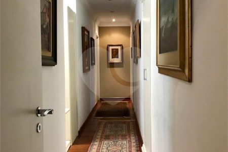 Apartamento à venda com 3 suítes em Vila Mariana, São Paulo, SP