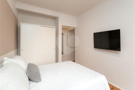 Apartamento à venda com 4 quartos, sendo 2 suítes, em Pinheiros, São Paulo, SP