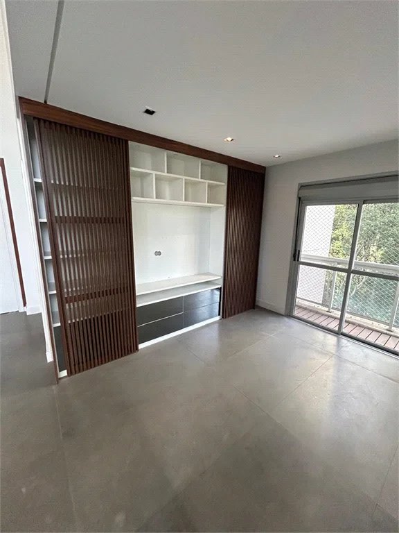 Apartamento à venda com 2 suítes em Parque do Morumbi, São Paulo, SP