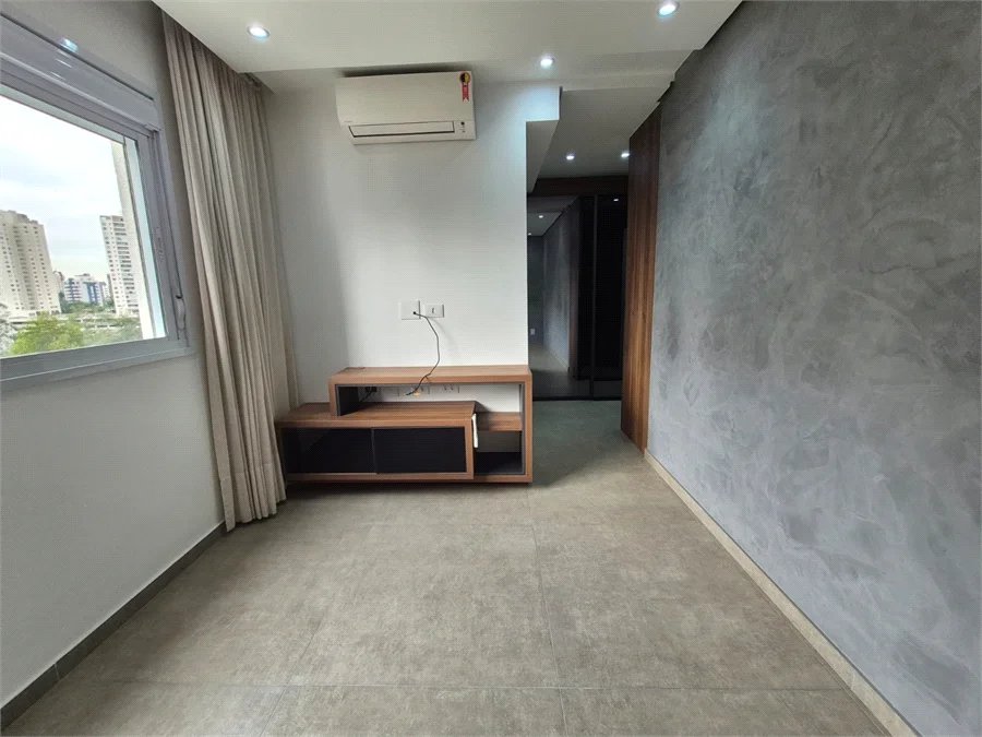 Apartamento à venda com 4 quartos, sendo 2 suítes,  em Jardim Vazani, São Paulo, SP