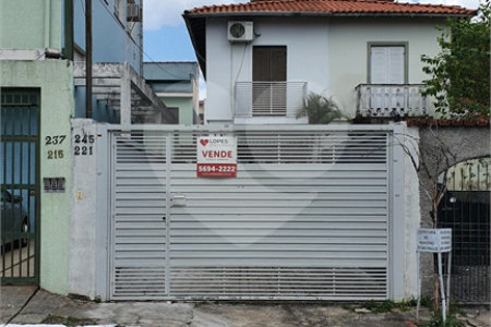 Sobrado à venda com 3 quartos, sendo 1 suíte, em Chácara Santo Antônio (zona Sul), São Paulo, SP