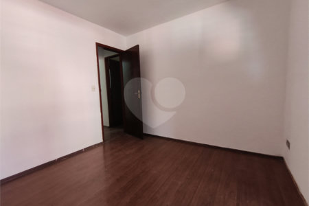 Sobrado à venda com 3 quartos, sendo 1 suíte, em Cupecê, São Paulo, SP
