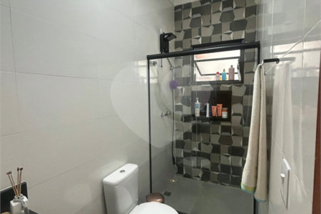 Casa à venda com 3 quartos, sendo 1 suíte, no condomínio Terras de São Francisco, Sorocaba - SP