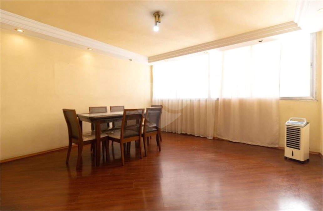 Apartamento à venda com 2 quartos em Saúde, São Paulo, SP