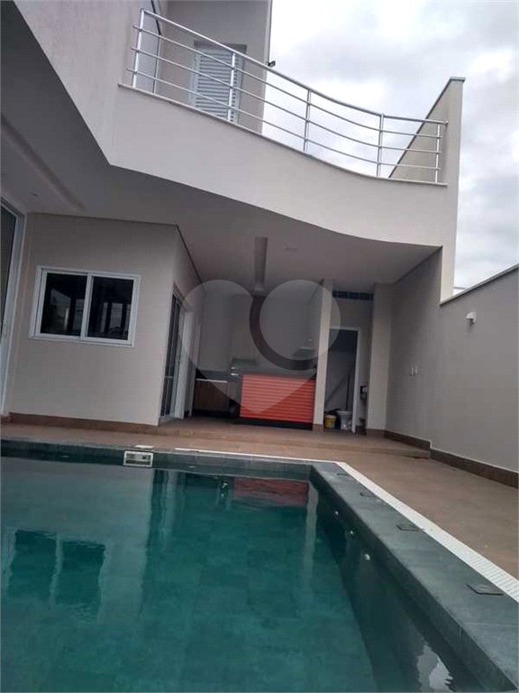 Casa à venda com 3 suítes no condomínio Residencial Parque Esplanada, Votorantim - SP
