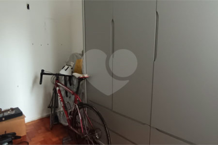 Apartamento à venda com 2 quartos, sendo 1 suíte, em Lagoa, Rio de Janeiro, RJ
