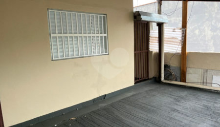 Sobrado à venda com 4 quartos em Vila Talarico, São Paulo, SP