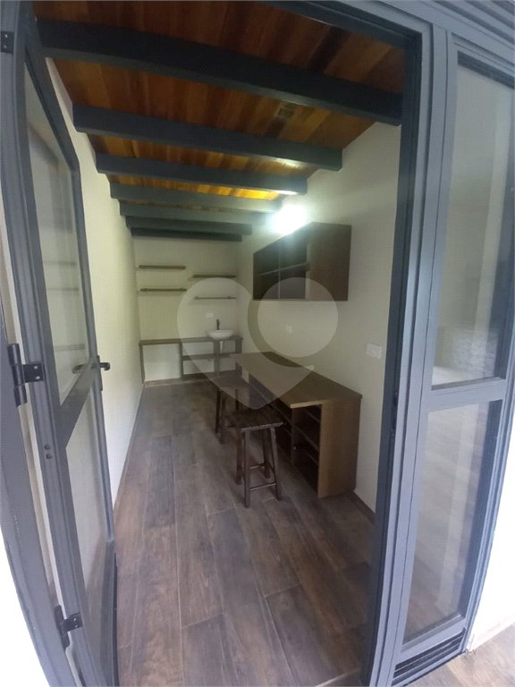 Casa à venda com 4 suítes no condomínio Estância Marambaia, Vinhedo - SP