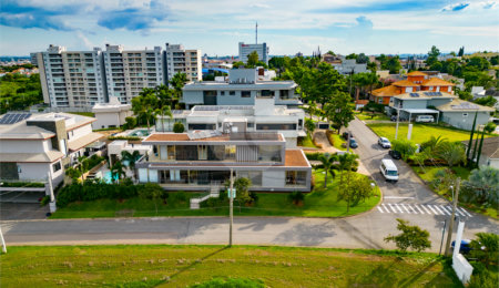 Casa à venda com 5 suítes no condomínio Plaza Athénee, Itu - SP