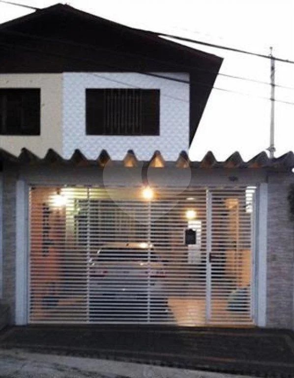 Sobrado à venda com 3 quartos em Jardim Virginia Bianca, São Paulo, SP
